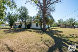 401 W 37th St (3)