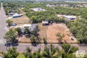 401 W 37th St (39)