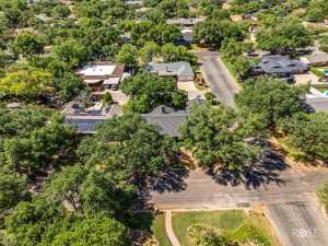 2817 Briargrove Lane (34)