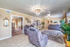 2634 Oxford Ave (9)