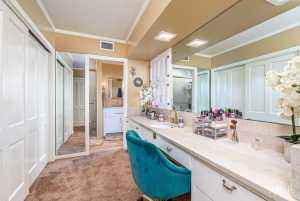 2634 Oxford Ave (17)