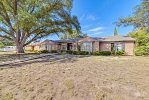 2634 Oxford Ave (2)