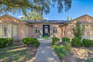 2634 Oxford Ave (5)