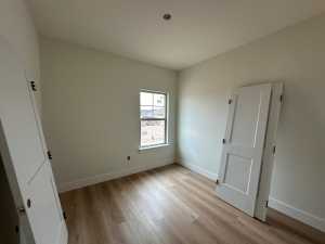 3137 Maplewood Dr (10)