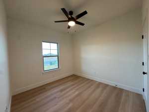 3137 Maplewood Dr (19)