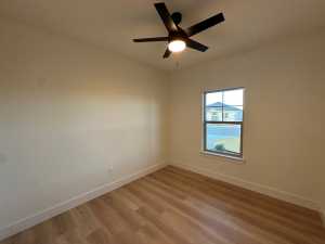 3137 Maplewood Dr (20)