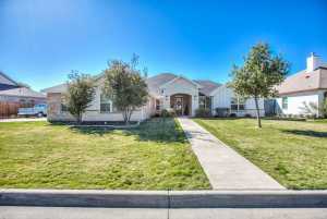 1833 Castle Pines
