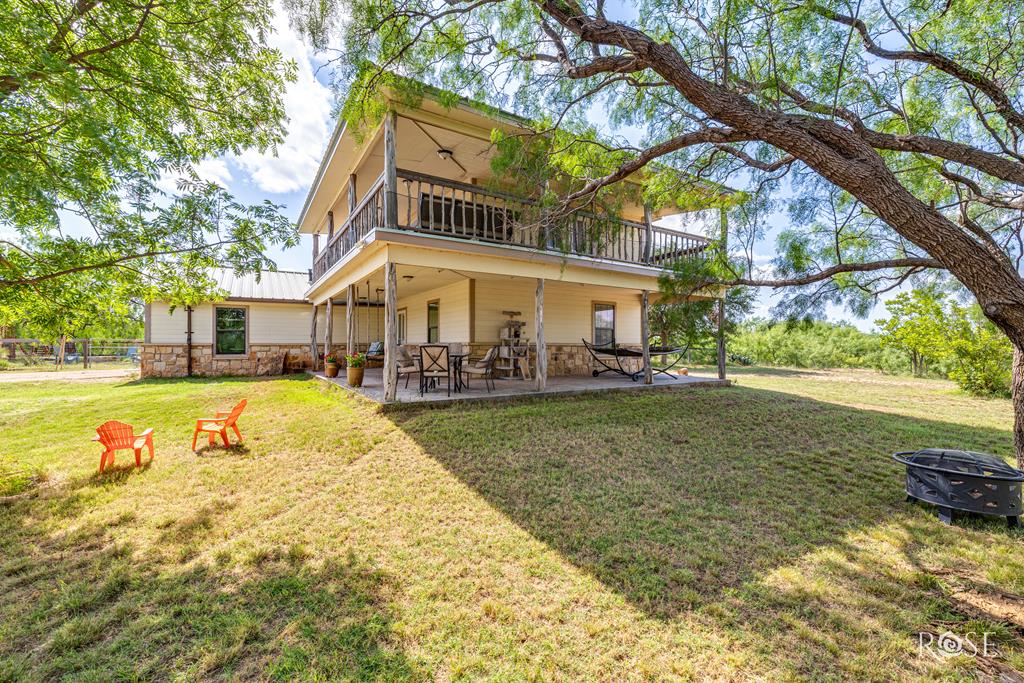 11483 N Grape Creek Rd