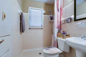 1402 Ave C (14)