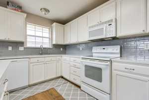 4929 Royal Oak Dr (14)