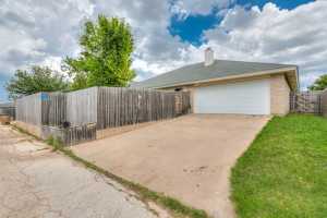 4929 Royal Oak Dr (3)