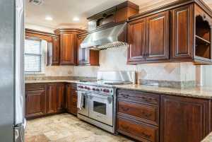 2627 Live Oak St (12)