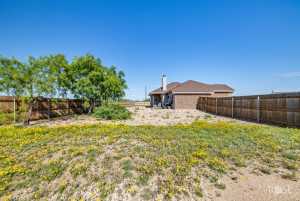 8322 Lynx Lane (28)