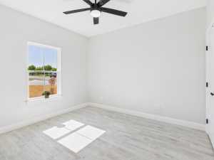 3725 Silver Spur Dr (25)