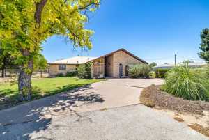 8126 N FM 2288