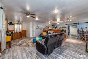 8126 N FM 2288 (23)