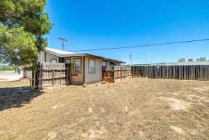8126 N FM 2288 (31)