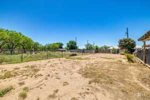 8126 N FM 2288 (35)