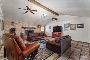 8126 N FM 2288 (9)