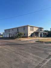 122 W 14th St