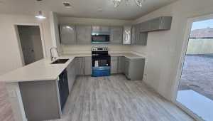 1718 La Follette St (4)