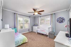 1951 W Twohig Ave (19)