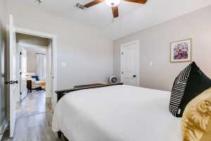 8370 Lynx Lane (30)