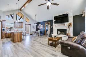 8370 Lynx Lane (20)