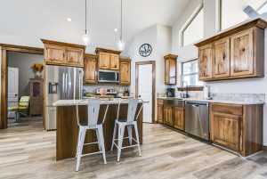 8370 Lynx Lane (21)