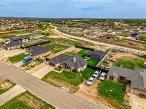 8370 Lynx Lane (71)