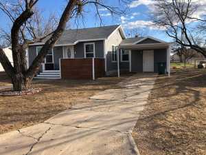 109 Belaire Ave (2)