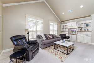 418 S Adams St (13)