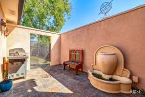 418 S Adams St (33)