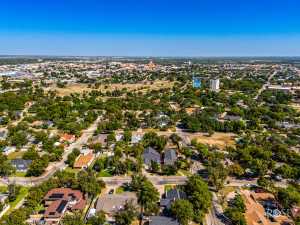 418 S Adams St (38)
