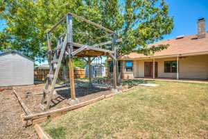 4201 Shefflera Dr (15)