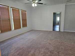 210 N Jefferson St (4)