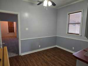 210 N Jefferson St (9)
