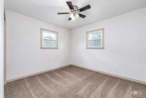 2739 Notre Dame Ave (14)