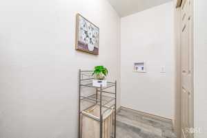 2739 Notre Dame Ave (15)