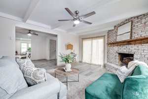 2739 Notre Dame Ave (23)