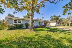 2739 Notre Dame Ave (4)