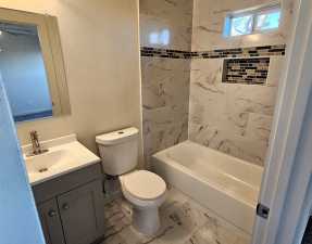 1722 La Follette St (6)