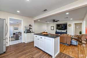 110 N Washington St (12)