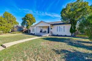 110 N Washington St (33)