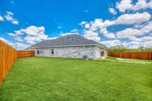 5202 Riviera Lane (28)