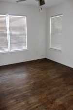 325 St Johns St (10)