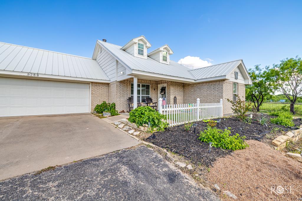 8288 S Country Club Dr