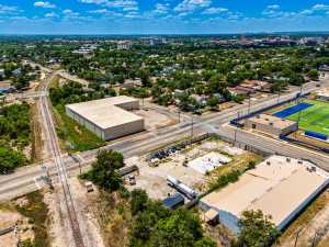 300 N Baze St (5)