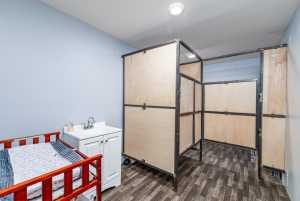313 E 19th St (21)
