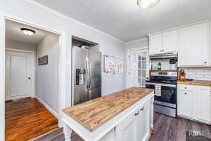 1601 S Jackson St (12)